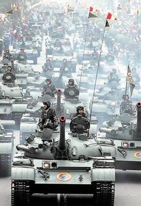 Új tankok az azeri hadseregnek 