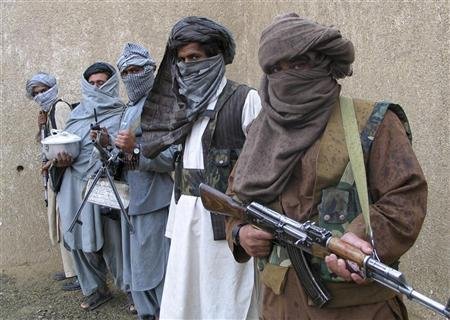 Afgán terroristák törtek be Tádzsikisztánba 