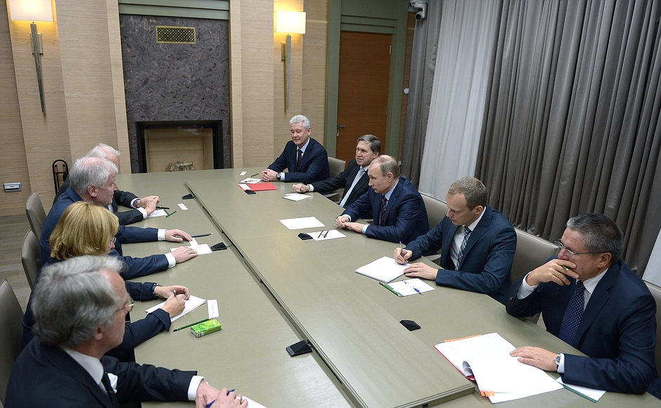 Putyinnal tárgyalt a bajor miniszterelnök 