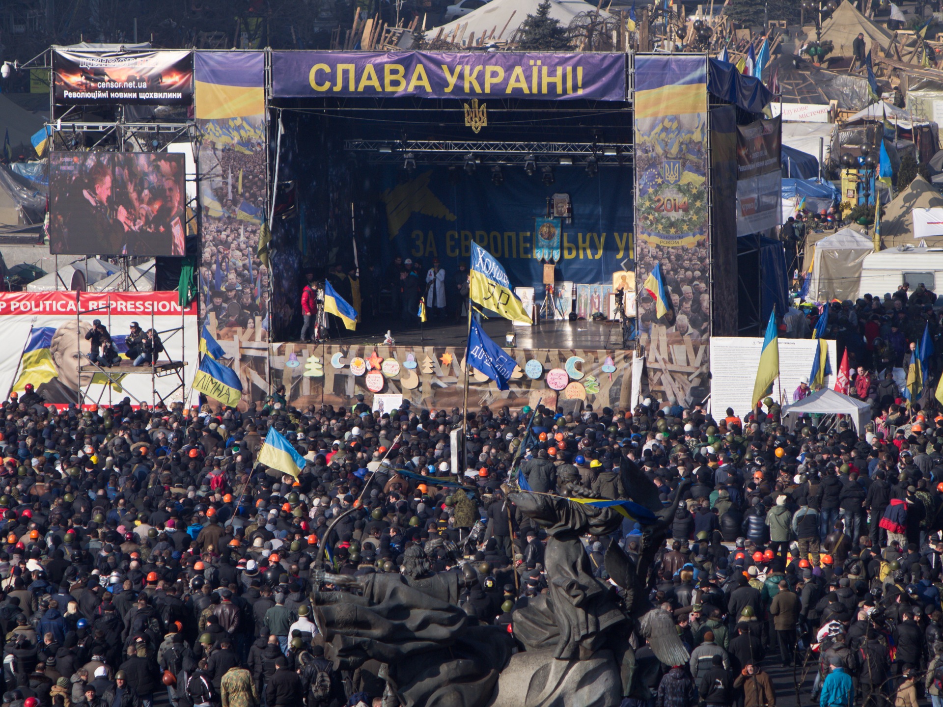 Kijev a Majdan ellen fordul