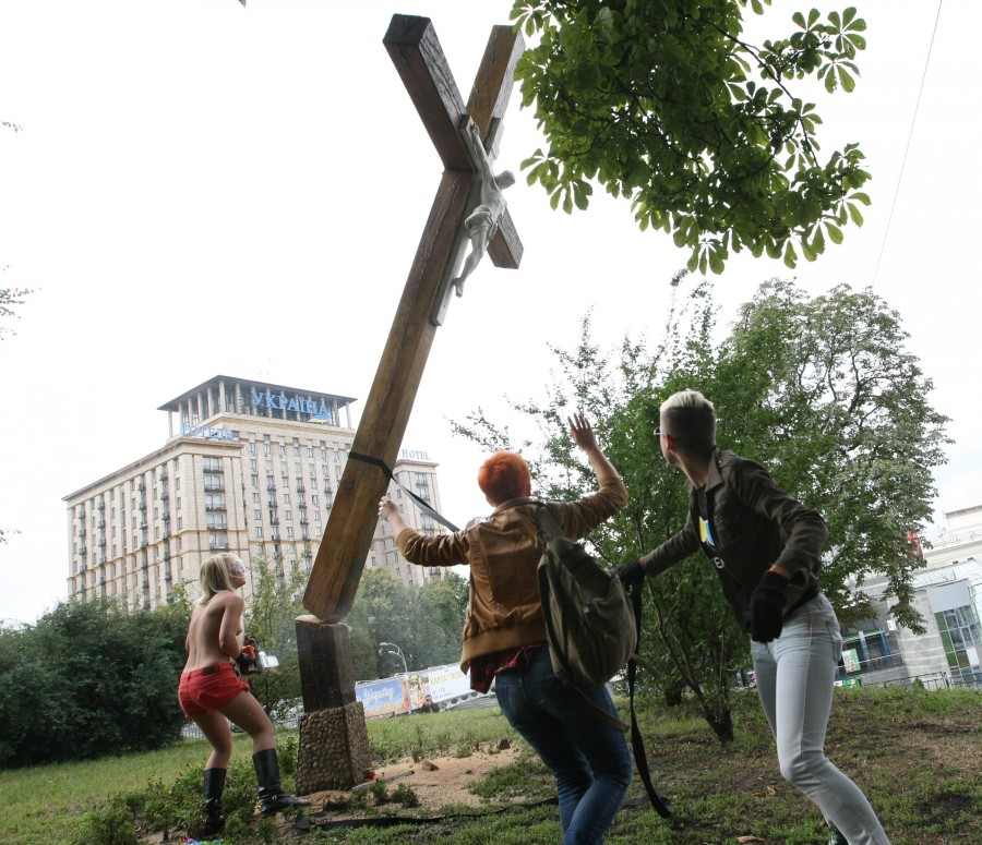 A rendőrség lezárta a FEMEN kijevi irodáját