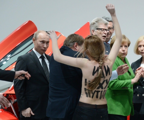 Akár börtönbe is kerülhetnek a FEMEN aktivistái