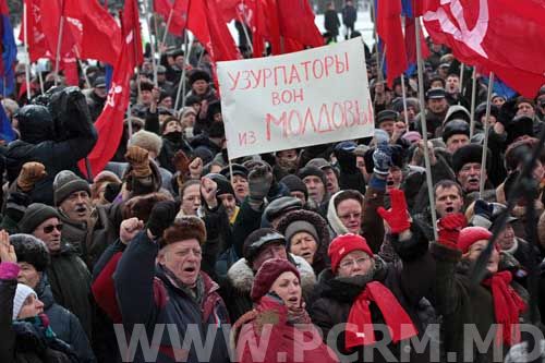 Tömegtüntetés Kisinyovban