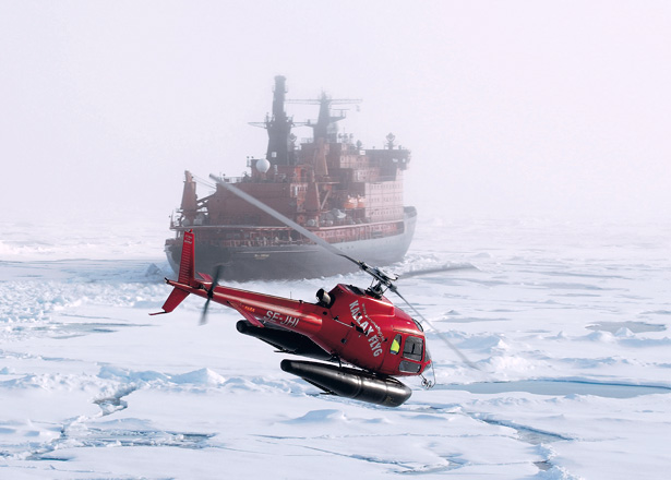 Jégtörők hátán az Arktiszra 