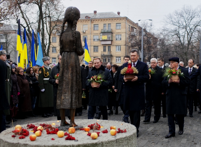 Janukovics a Holodomorra emlékezett
