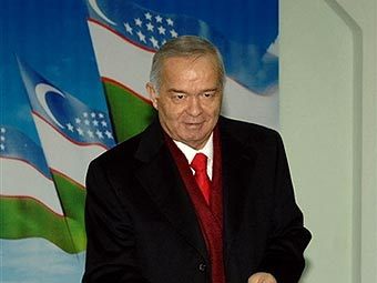 Lejárató könyv Karimovról 