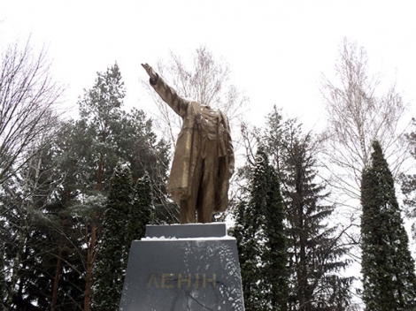 Poltava: elbontják az összes Lenin-szobrot