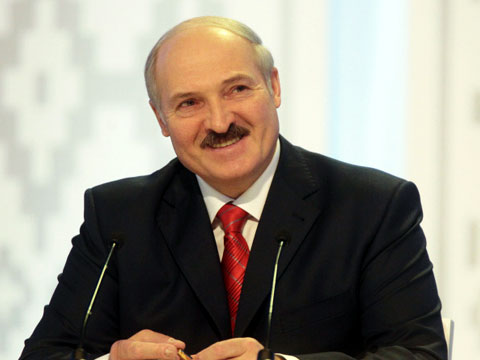 Lukasenko az orosz elitet leckézteti