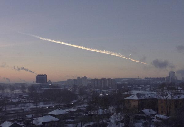 Meteorit robbant fel Cseljabinszk fölött