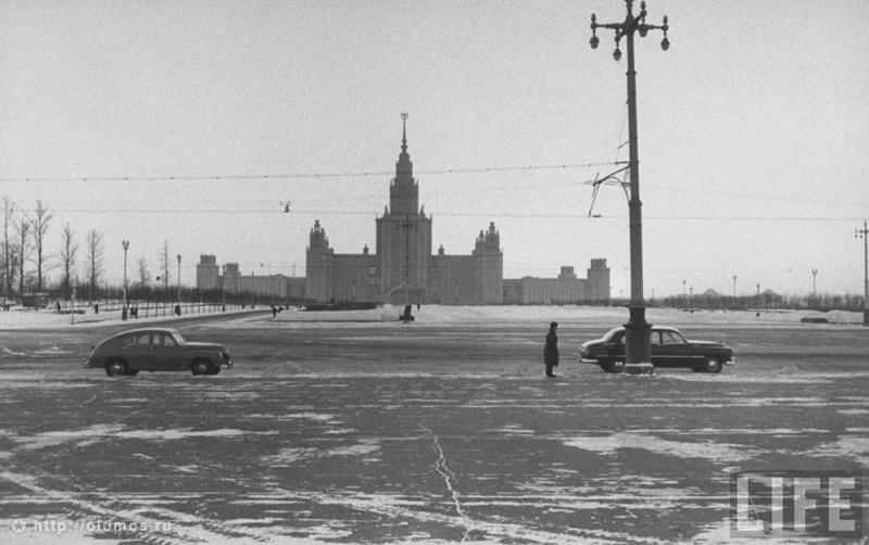 Az ötvenes években a Volga mentén 
