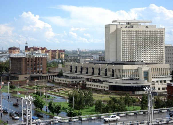 Az FSZB kisöpörte az omszki könyvtárat