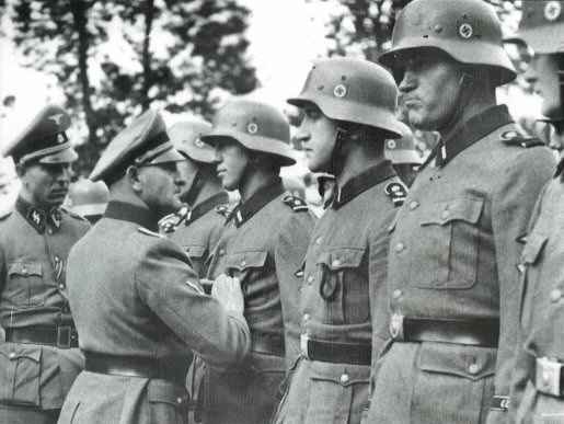 A bűnös hadsereg - a Waffen SS 