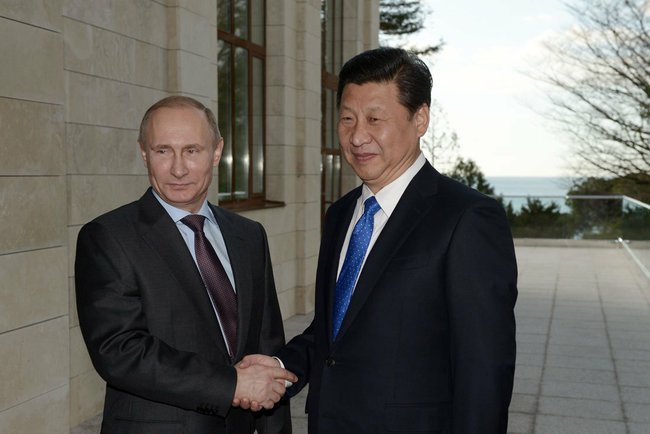 Putyin és Hszi Csin-ping találkozója Szocsiban