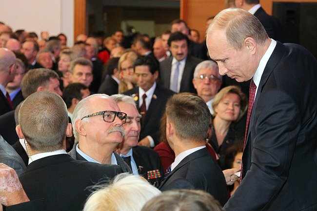 Putyin értekezlete a bizalmasokkal