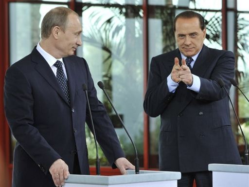 Putyin és Berlusconi: a két régi jóbarát 