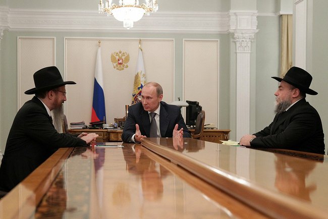 Putyin üdvözölte a zsidó múzeumot