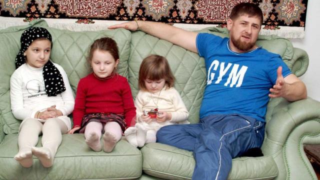 Ramzan Kadirov lánya kívülről megtanulta a Koránt