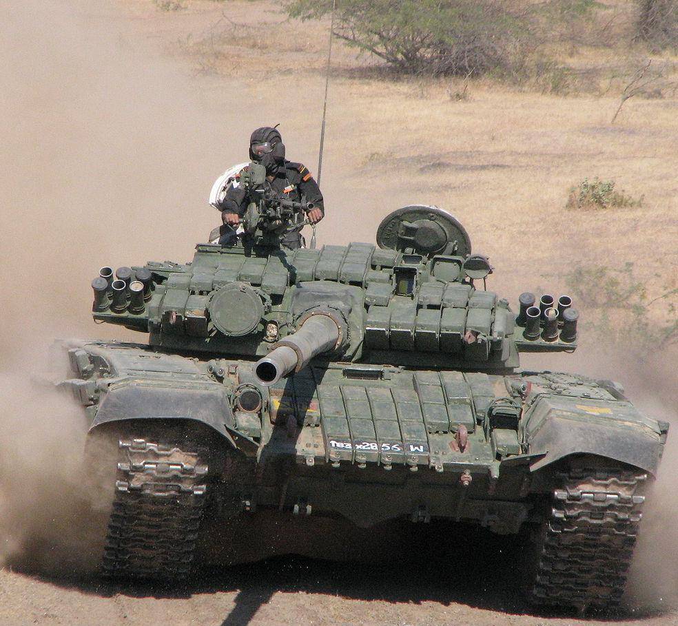 WikiLeaks: Ukrajna tankokat szállított Szudánnak