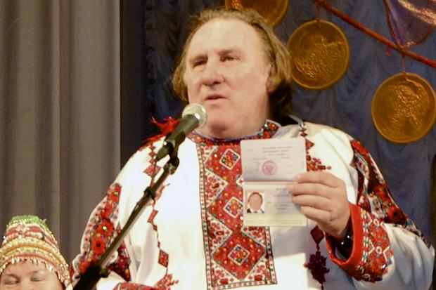 Depardieu tiszteletbeli udmurt is lett